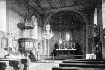 pohled do lodi a presbytáře na počátku 20. století (© Antonín Podlaha: Posvátná místa království Českého; Díl 1. Vikariáty: Českobrodský, Černokostelecký, Mnichovický a Prosecký, Dědictví sv. Jana Nepomuckého, Praha 1907)