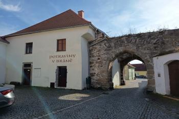  (© Jaroslav Špiroch  10/2025)