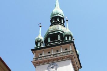 věž Staré radnice z radničního dvora ( © Jan P. Štěpánek 06/2008)