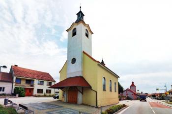 Kuchařovice (© Miloš Fiala 07/2023)