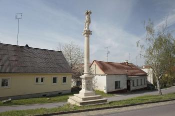 sloup sv. Šebestiána (© Martin Pelich 04/2025)