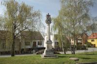 soubor barokních soch před kostelem sv. Martina