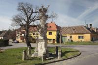 soubor barokních soch před kostelem sv. Martina