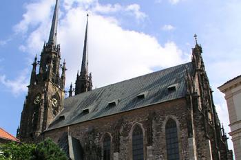 Pohled od severu ( © Roman Řezáč 07/2004)
