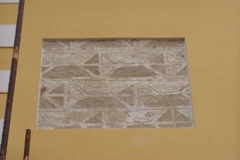 Detail sgrafitové výzdoby (© Lukáš Pechánek, 10/2010)