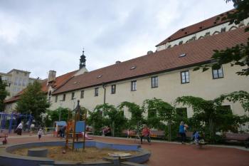 klášter františkánů s kostelem Panny Marie Sněžné Praha 1 Nové Město (© Vlastislav Mareček, 07/2016)