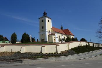 Hradčovice (© Míra Tomanec 04/2020)