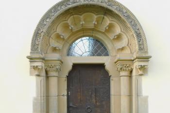  (© Milan Caha  04/2026)