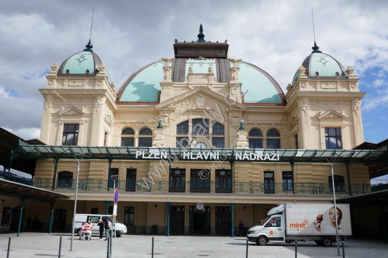Plzeň hlavní nádraží Plzeň hlavní nádraží