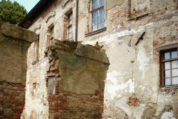 jihozápadní průčelí (© Ondřej Drlík, 07/2013)