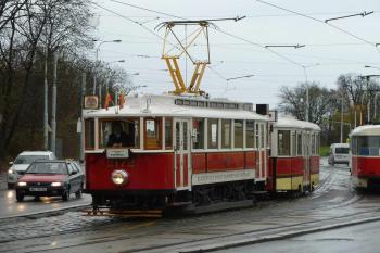  (© Pavel Semple 11/2013)