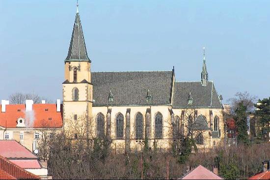 kostel sv. Apolináře na Větrově
