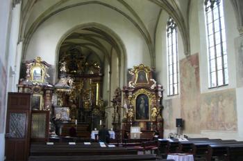 Interiér - pohled do presbytáře ( © Ivan Grisa 06/2005)