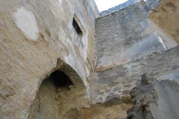 Krby jsou skoro v každé místnosti v jádře (© Jan Večeřa, 08/2015)