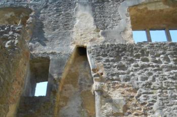 Další z krbů v jádře (© Jan Večeřa, 08/2015)