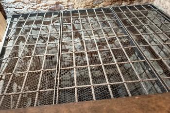  (© Jaroslav Špiroch  08/2025)