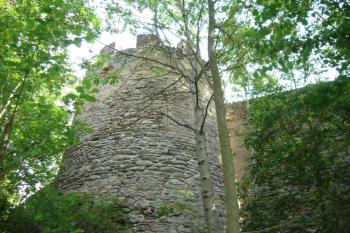 Obranná věž (© Jaroslav Šefčík, 04/2009)