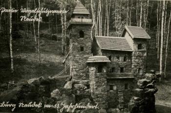 Myší hrádek (© historická po r. 1930)