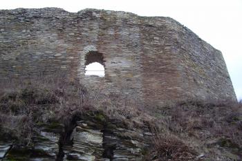 hrad (© Rodochrozit, 02/2008)