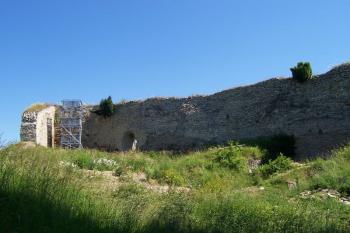 Lanšperk - Zbytky hradu (© Ivo Rozehnal, 07/2010)