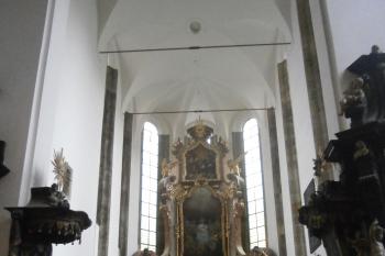 Pohled do kněžíště (© Johannes Cladis, 01/2015)