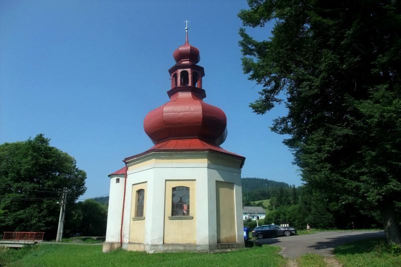 kaple Panny Marie Růžencové a sv. Jana Nepomuckého kaple Panny Marie Růžencové a sv. Jana Nepomuckého