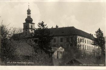 pohlednice ze sbírky J. Úlovce ( © B. Štěpánek, Bělá pod Bezd., cca 1930)