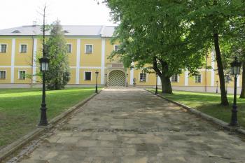 příjezd od severu (© D Dohňanský, 05/2018)