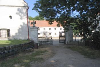 Račte vstoupit... (© Josef Šamalík, 06/2008)