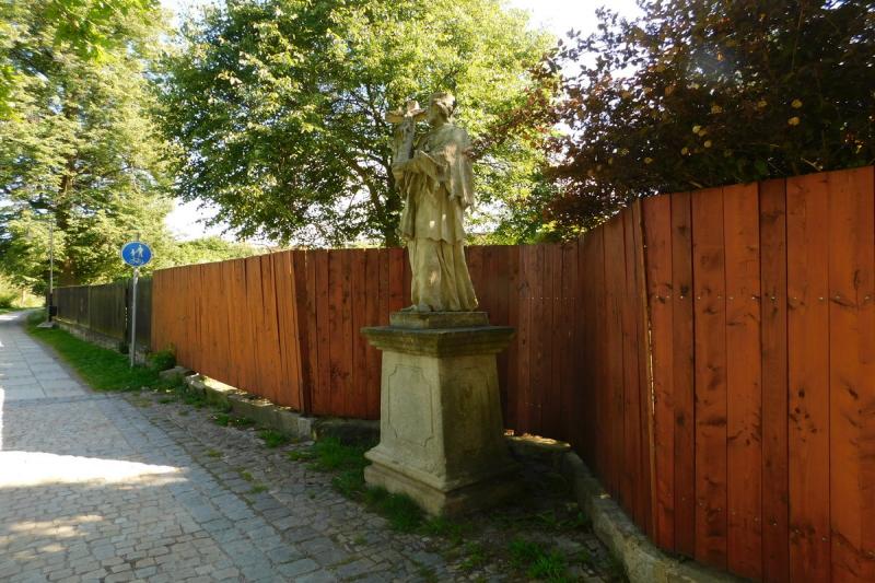 socha sv. Jana Nepomuckého
