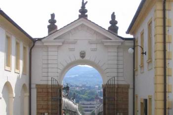 Pohled na "Dlouhou jízdu " seshora (© Petr Nožička 08/2004)