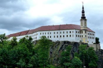 Děčín (zámek) ( © František Kinař 05/2017)
