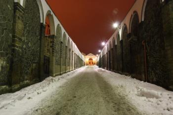 Dlouhá jízda: pohled k zámku ( © Ivan Grisa 02/2010)