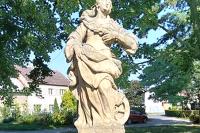 sochy sv. Václava a sv. Kateřiny