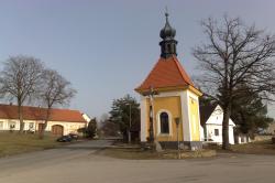 návesní kaple