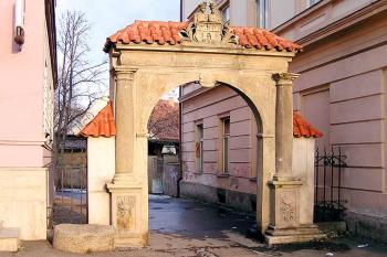  ( © Luděk Pitter 03/2004)