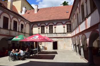 Vnitřní nádvoří (© Jiří Cukr 07/2016)