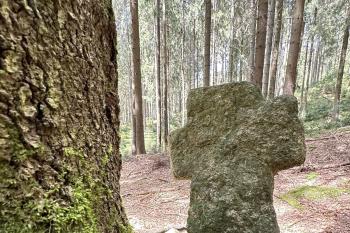 smírčí kříž (© Hynek Hošek 05/2024)