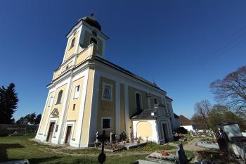pohled na kostel ze jihozápadu (© Jaroslav Špiroch  05/2026)