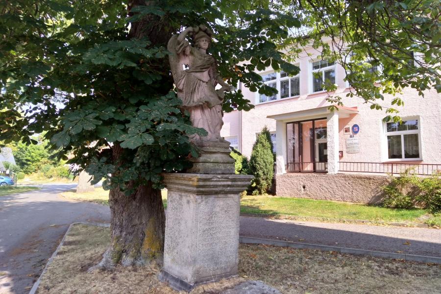  socha archanděla Michaela
