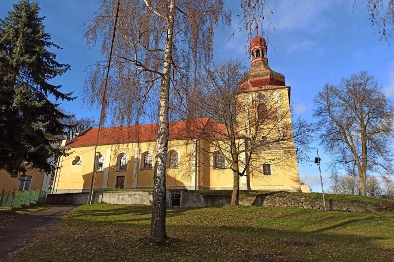 kostel Povýšení sv. Kříže kostel Povýšení sv. Kříže
