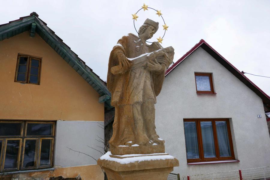  socha sv. Jana Nepomuckého