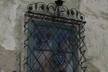 Zámek Komařice - detail (© Jiří Cukr, 01/2007)