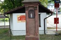 kříž se zvoničkou