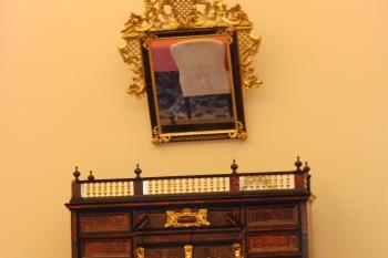 Barokní vykládaný kabinet (Německo, 17. stol.) v Orientálním salónku (© Johannes Cladis, 05/2016)