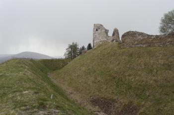 Lichnice (© Tomáš Marek, 04/2012)