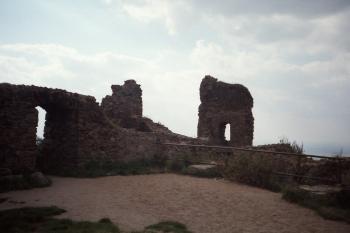 Zřícenina hradu Lichnice (© Vlastislav Mareček, 07/1989)
