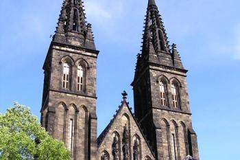 západní průčelí basiliky ( © Jan P. Štěpánek 07/2007)