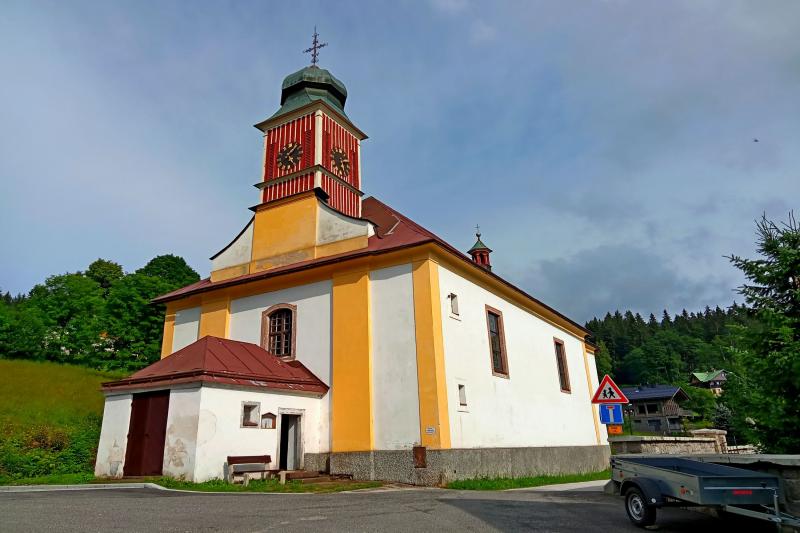 kostel sv. Petra a Pavla