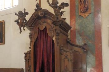 Barokní vyřezávaná zpovědnice (© Johannes Cladis, 05/2016)